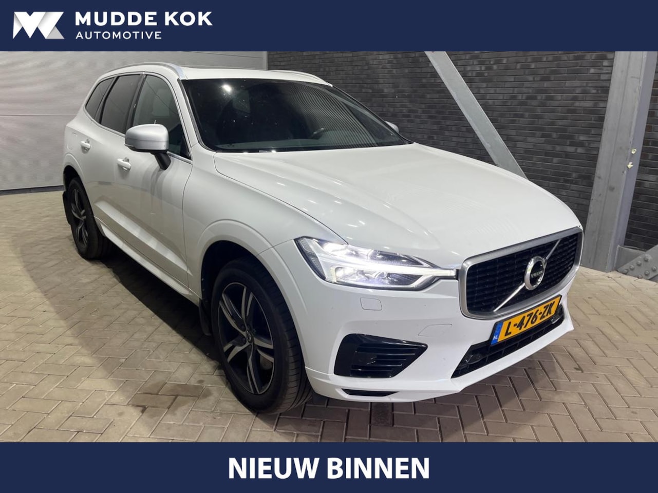 Volvo XC60 - T8 Twin Engine Inscription | Panoramadak | ACC | BLIS | Trekhaak | Stoel+Stuurverwarming - AutoWereld.nl