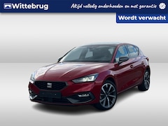 Seat Leon - 1.4 TSI eHybrid PHEV FR / 18'' Licht metaal / Panorama dak / Keyless / Navigatie / Carplay