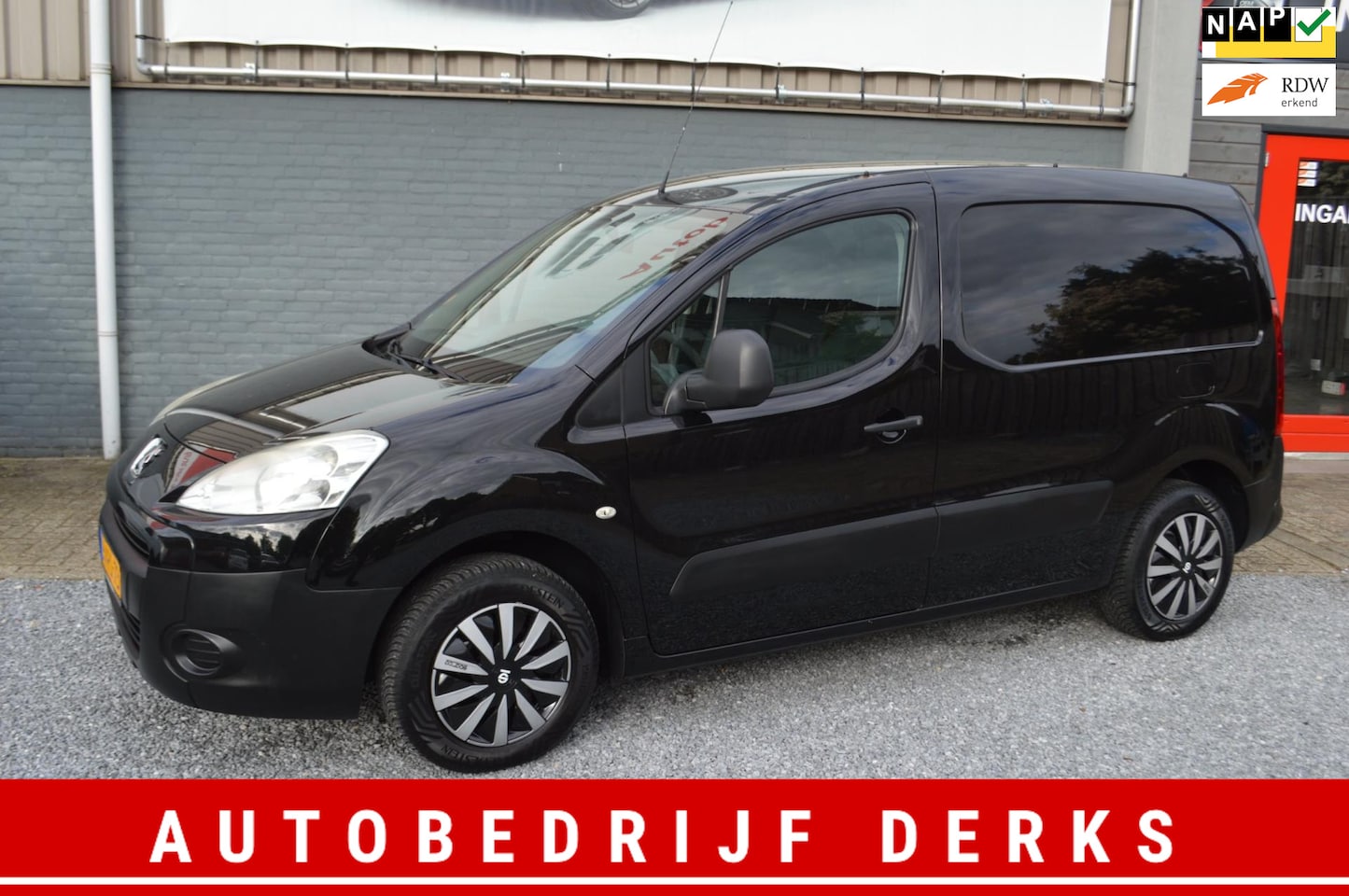 Peugeot Partner - 122 1.6 HDI L1 XT Profit + Airco Grijs Kenteken - AutoWereld.nl