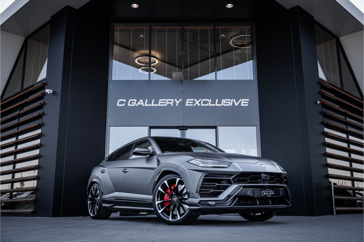 Lamborghini Urus - 4.0 V8 | Panorama | Original Matte | 23'inch | B&O - AutoWereld.nl