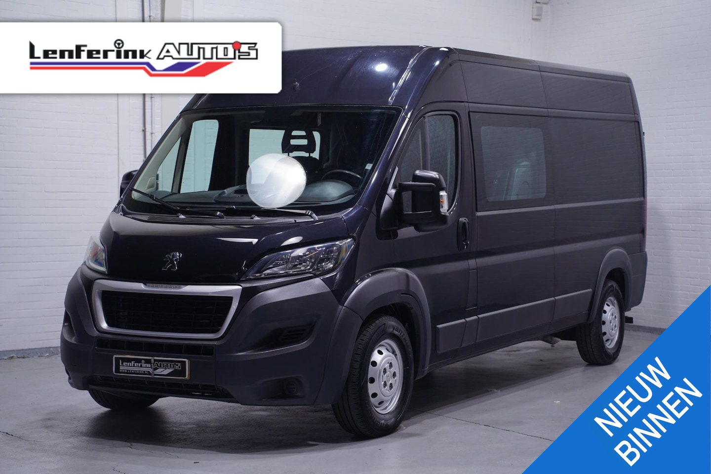 Peugeot Boxer - 2.0 BlueHDI 163 pk L3H2 Dubbel Cabine 5-Zits Airco Trekhaak 3.000 kg, Cruise Control, PDC - AutoWereld.nl