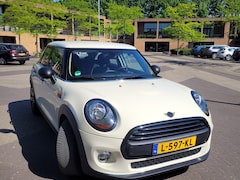 MINI Mini - 1.5 One Pepper 5 deurs 2018, Apple CarPlay, Navi