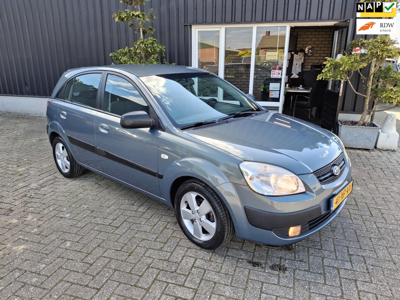 Kia Rio - 1.6 CVVT X-ecutive**AUTOMAAT** - AutoWereld.nl