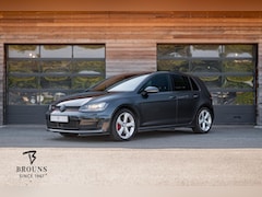 Volkswagen Golf - 2.0 TSI GTI 220pk |Dynaudio|ACC|Pano|StandVerw|DCC|Camera