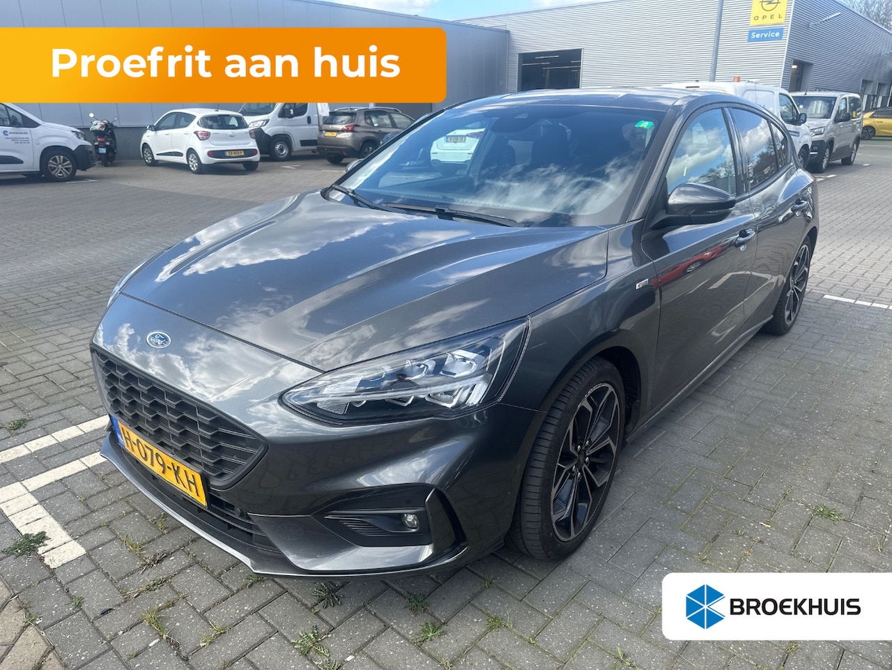 Ford Focus - 1.0 EcoBoost ST Line Business ST uitvoering! | Sportvelgen 17" | Getint Glas | Navigatie | - AutoWereld.nl