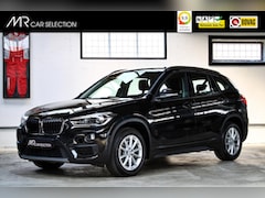 BMW X1 - sDrive20i High Executive | Head-Up | Adaptive Cruise control | Elektr. achterklep | NL aut