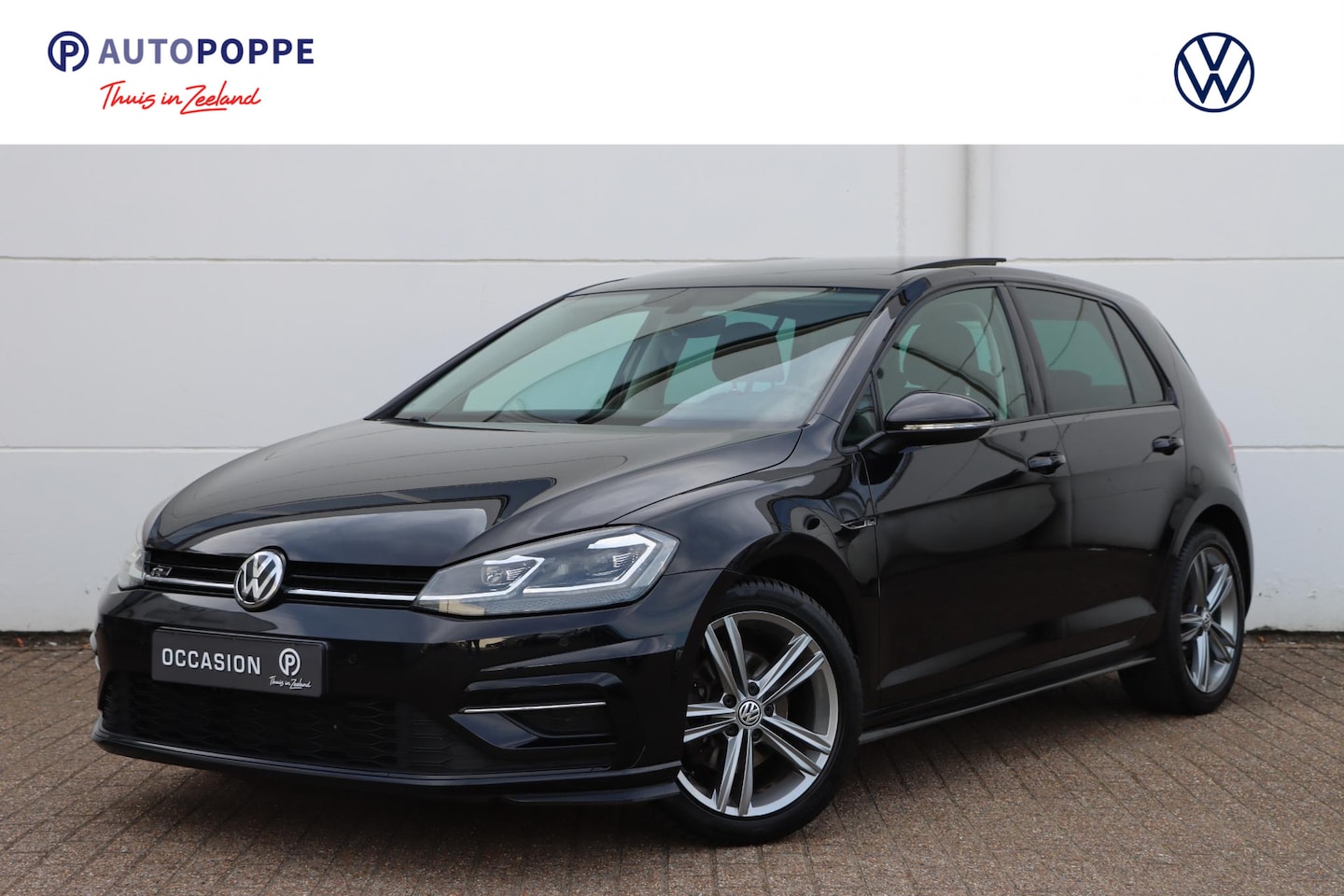 Volkswagen Golf - 1.6 TDI Highline R-Line - AutoWereld.nl
