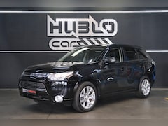 Mitsubishi Outlander - 2.0 PHEV Instyle+ Pano, Leder, Origineel NL