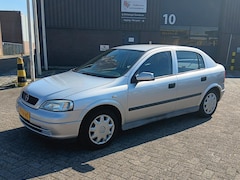 Opel Astra - 1.6 GL