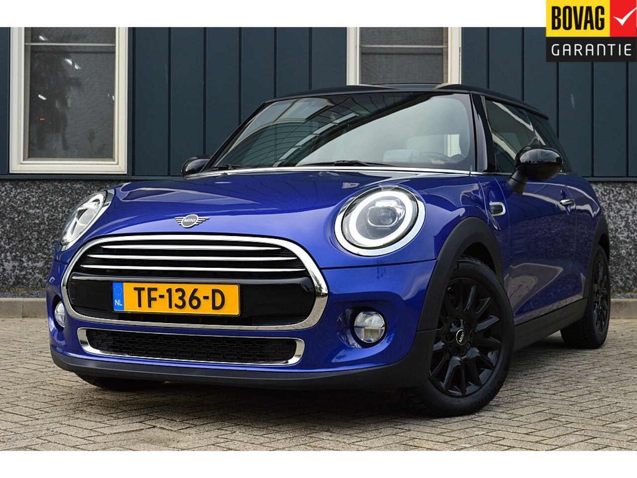 MINI Cooper - Mini 1.5 Pepper Rijklaarprijs-Garantie Navigatie Led Sport Interieur 17 Inch Apple-Carplay - AutoWereld.nl