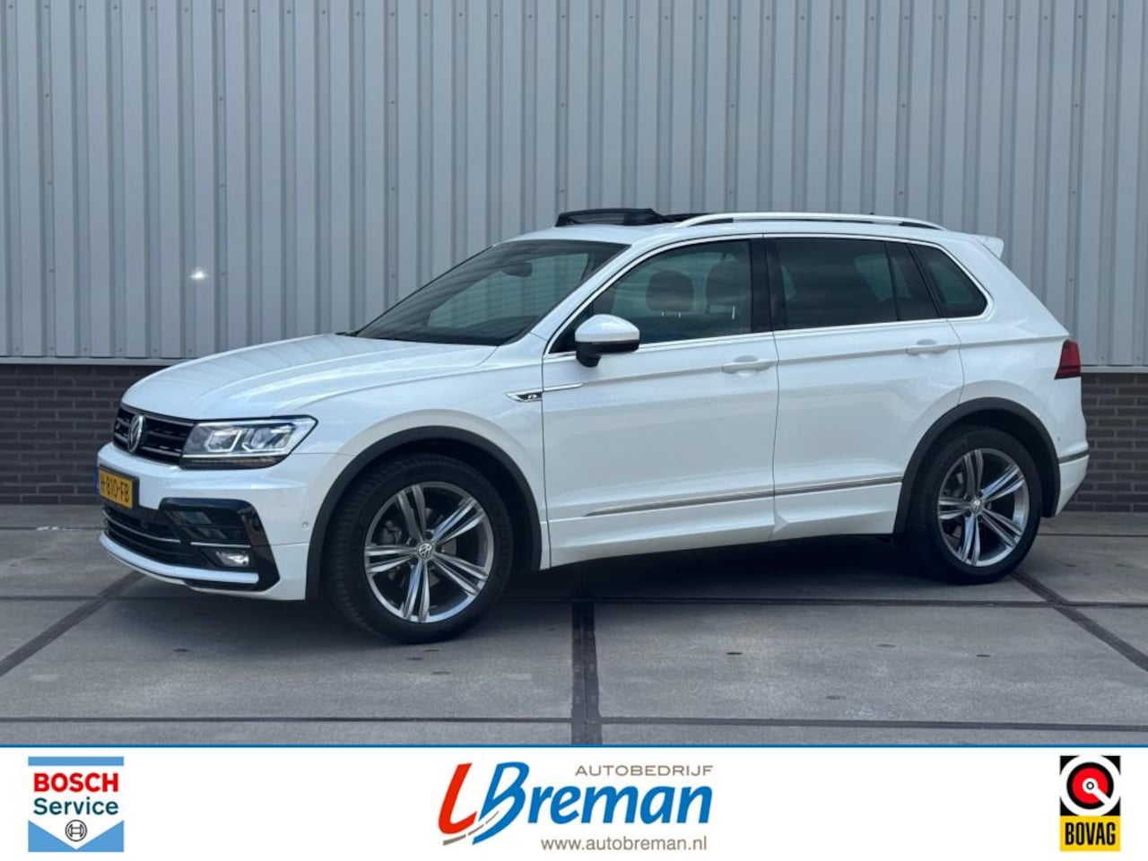 Volkswagen Tiguan - 1.5 TSI ACT R-Line DSG Panoramadak Trekhaak - AutoWereld.nl