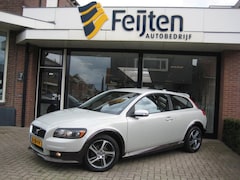 Volvo C30 - 1.8 MOMENTUM
