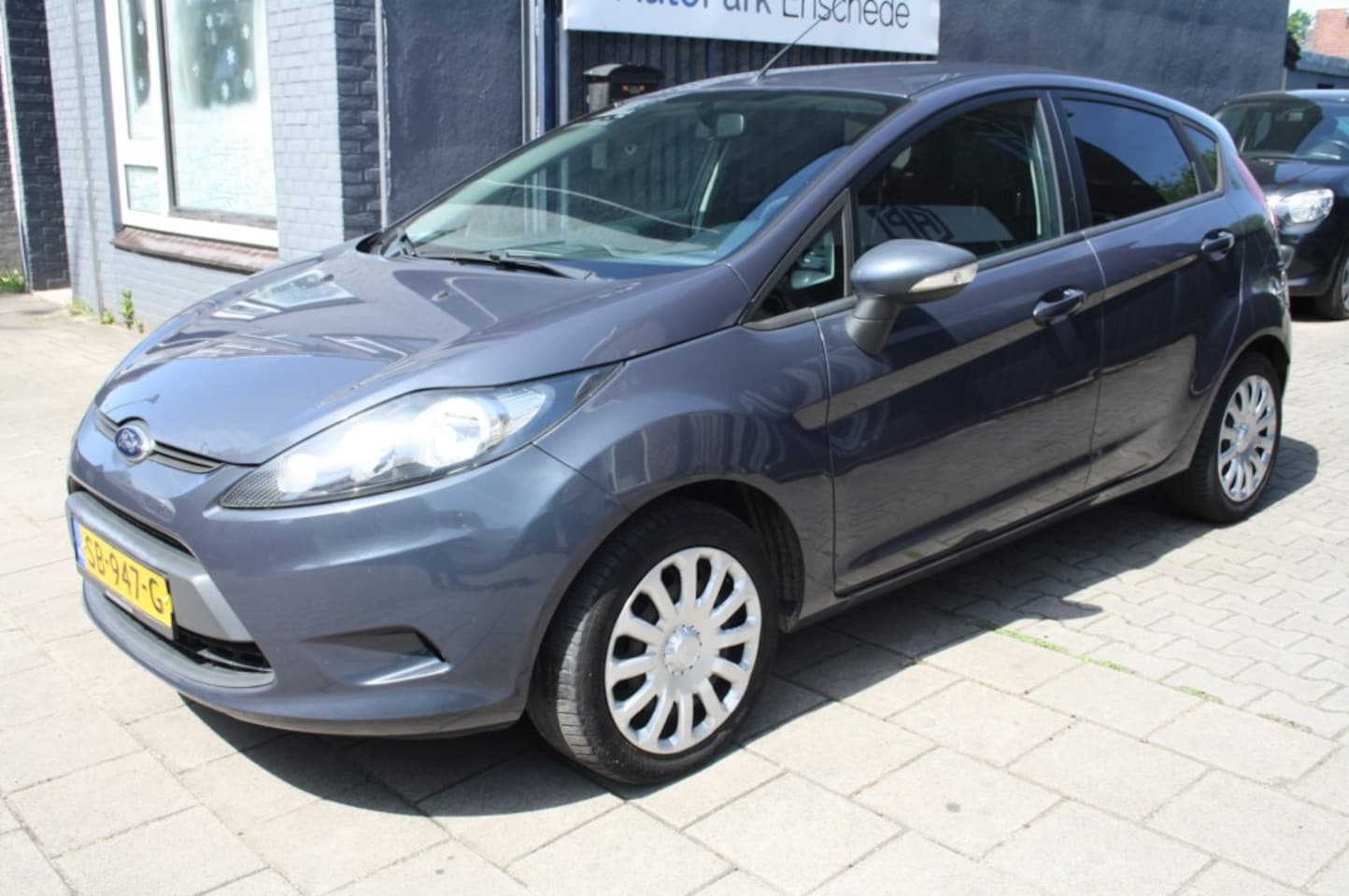 Ford Fiesta - 1.25 / 5DR / Airco - AutoWereld.nl