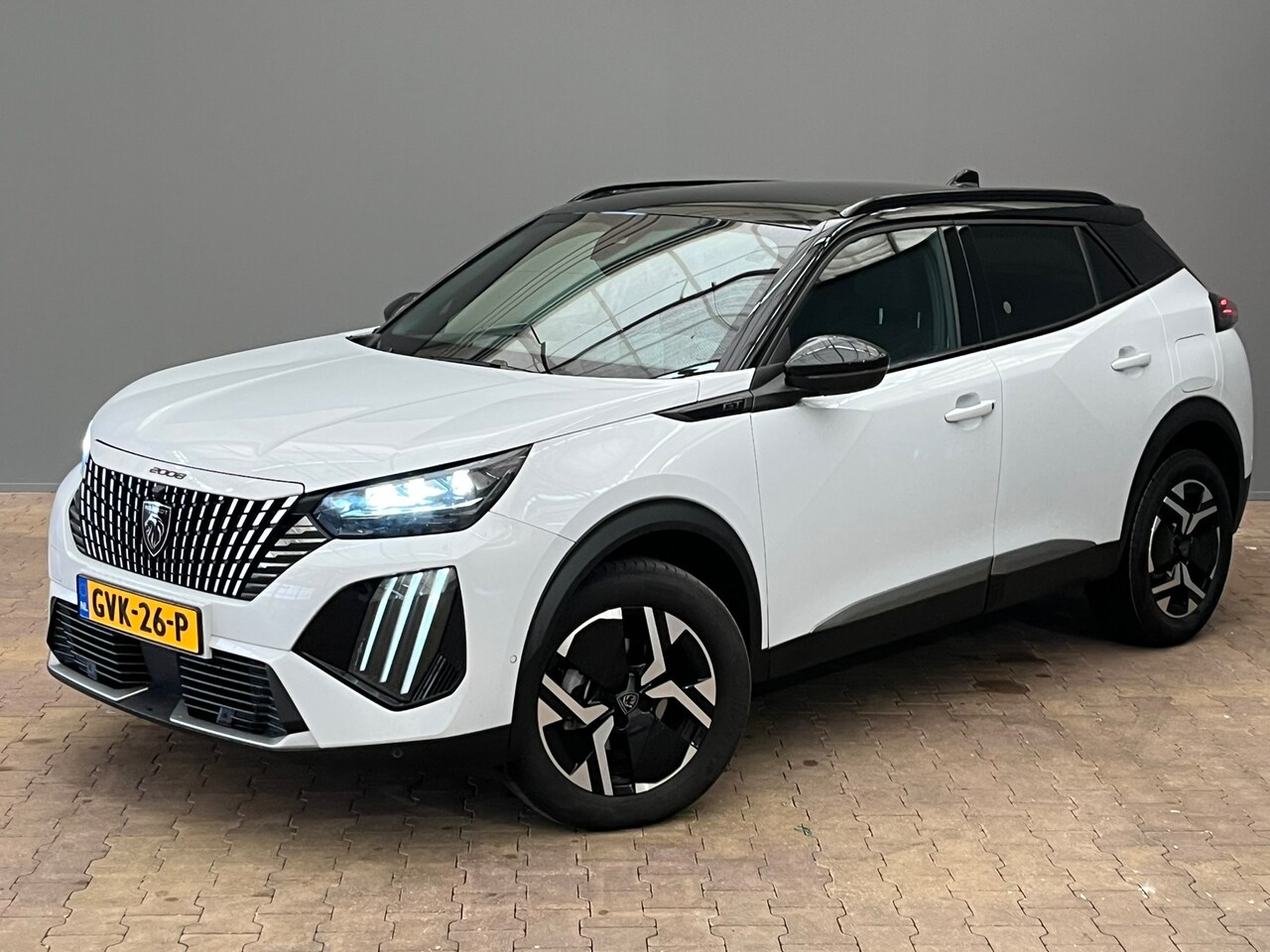 Peugeot 2008 - 1.2 PureTech 130 GT Automaat | Apple Carplay/Android Auto|telefoonintegratie premium | Ful - AutoWereld.nl