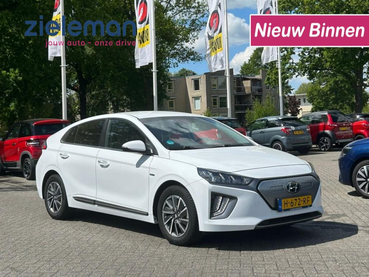 Hyundai IONIQ - Comfort EV 38 kWh - Carplay, Camera, Stoelverw. - AutoWereld.nl