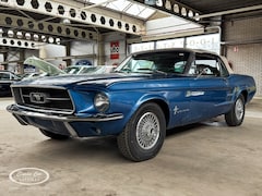Ford Mustang Convertible - - ONLINE AUCTION