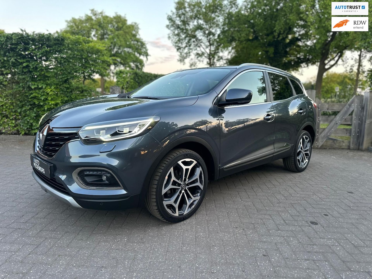 Renault Kadjar - 1.3 TCe Intens | Inkl. Trekhaak| Camera| Carplay| Climate - AutoWereld.nl