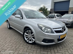 Opel Vectra GTS - 2.2-16V Executive