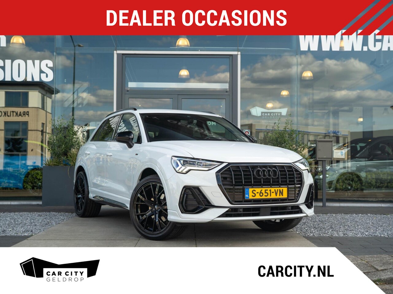 Audi Q3 - 35 TFSI S Line Pro Line S / Keyless / Ambient / CarPlay / Elek stoelen / 20 inch - AutoWereld.nl