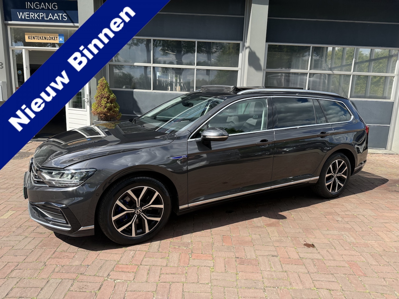 Volkswagen Passat Variant - 1.4 TSI PHEV GTE Panoramadak Trekhaak Navigatie Apple Carplay/Android Auto Camera Parkeers - AutoWereld.nl