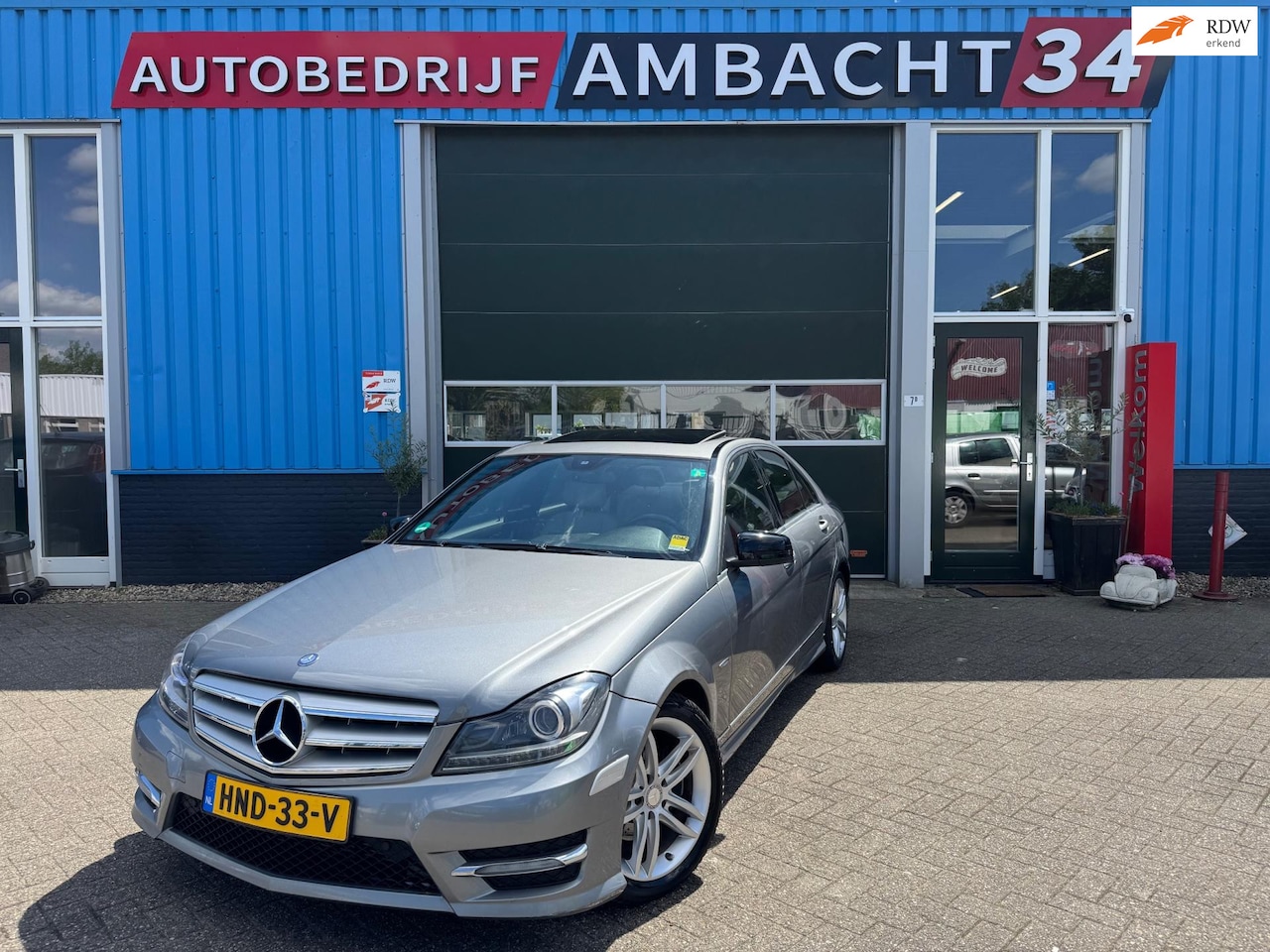 Mercedes-Benz C-klasse - 250 Prestige Avantgarde | Automaat | Schuifdak | Airco - AutoWereld.nl