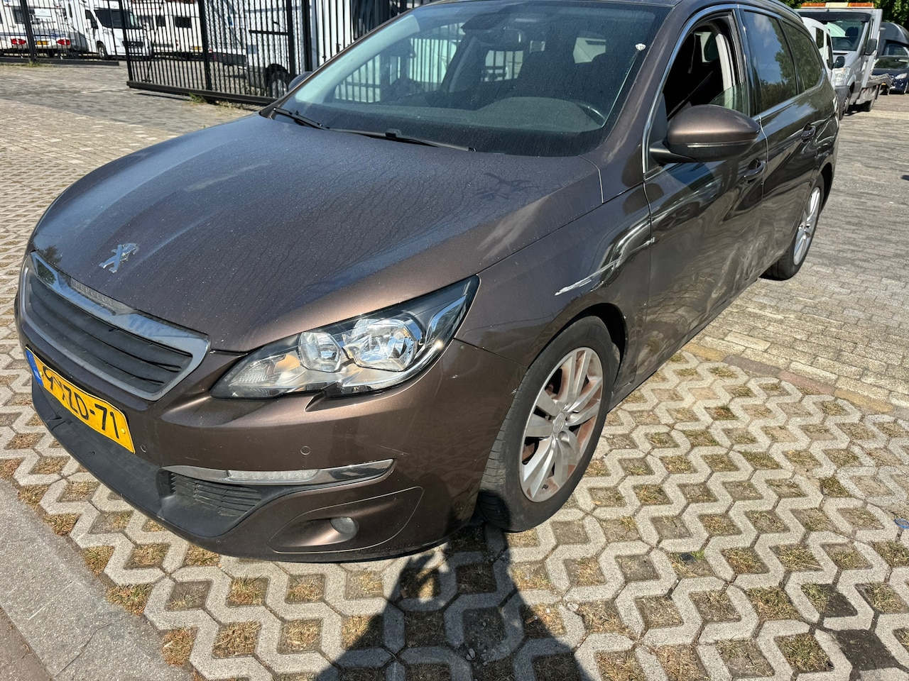 Peugeot 308 SW - 1.6 BlueHDI Blue Lease Executive 1.6 BlueHDI Blue Lease Executive - AutoWereld.nl