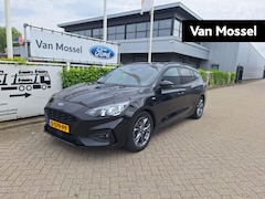 Ford Focus Wagon - 1.0 EcoBoost ST Line Business | Achteruitrijcamera | Verwarmbare Voorstoelen/Voorruit/Stuu