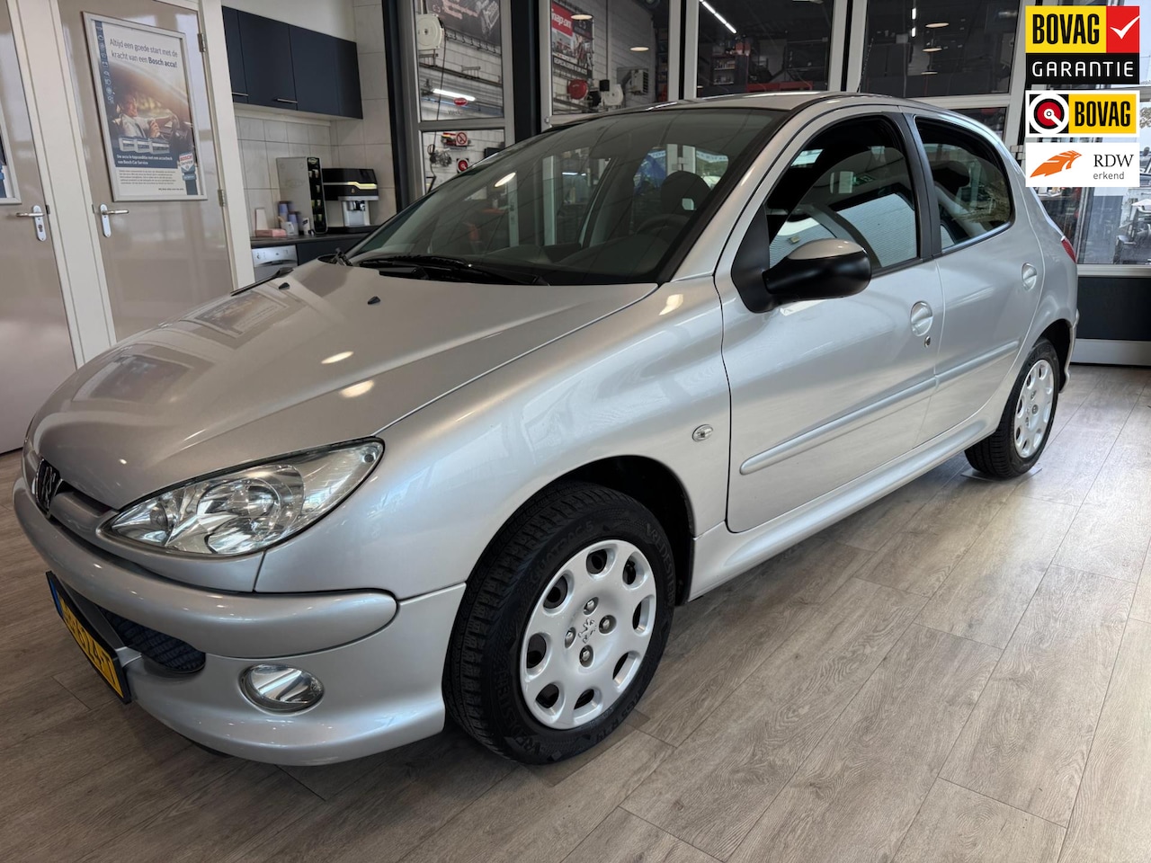 Peugeot 206 - 1.4 Air-line 3 1.4 Air-line 3 - AutoWereld.nl