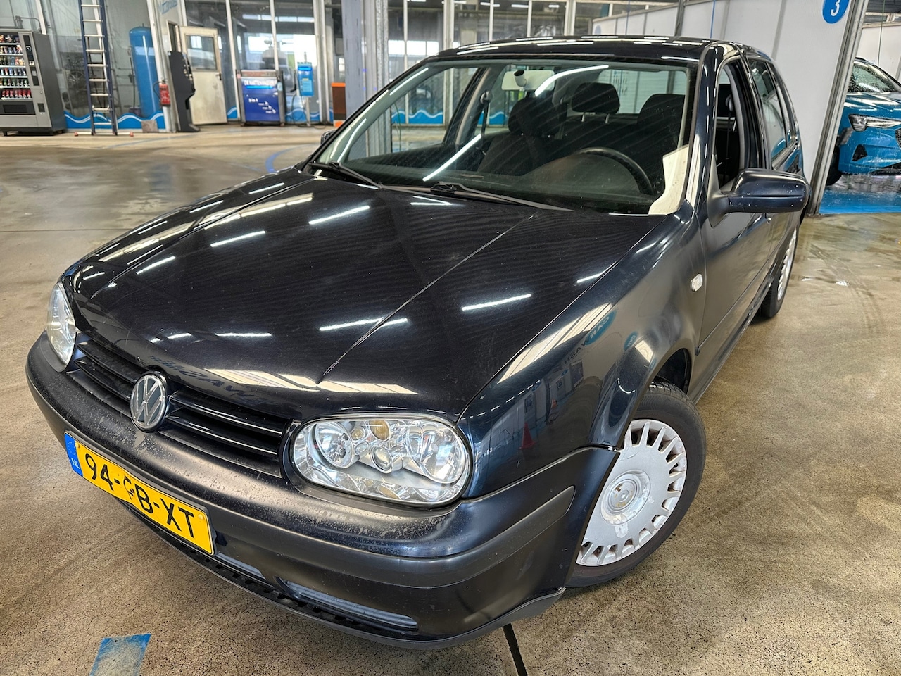 Volkswagen Golf - VAN 1e EIGENAAR MET NIEUWE DIST RIEM, AIRCO & JAAR APK! - AutoWereld.nl