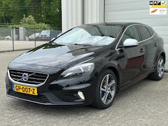 Volvo V40 - 2.0 D2 R-Design, Xenon, Navi, Leer, Pdc, NAP