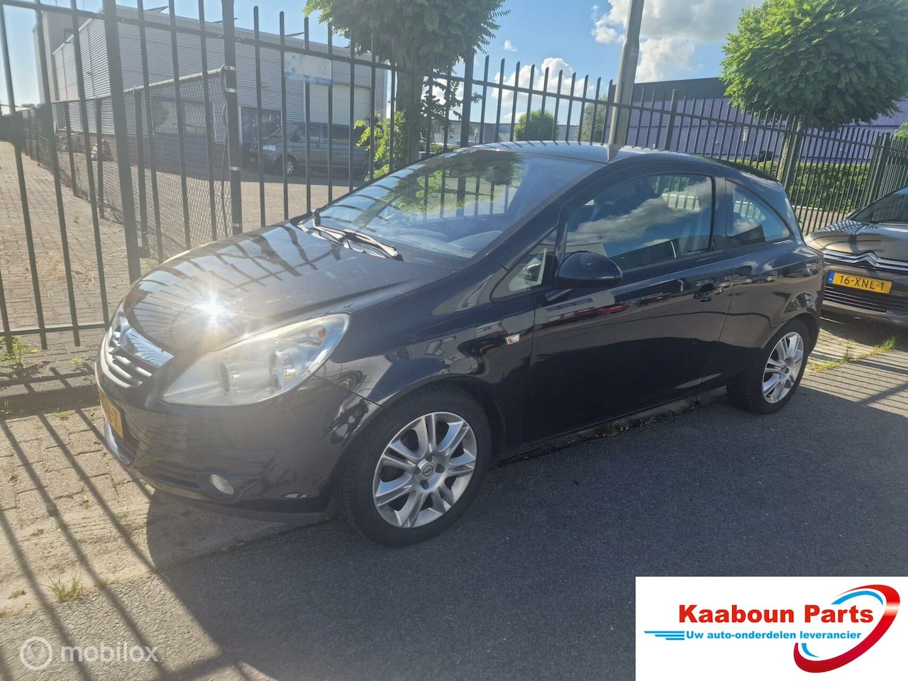 Opel Corsa - D 1.4-16V Business - AutoWereld.nl