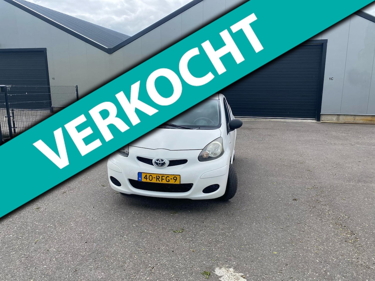 Toyota Aygo - 1.0-12V Cool - LAGE KILOMETERS NAP - AIRCO - GOED ONDERHOUDEN - AutoWereld.nl