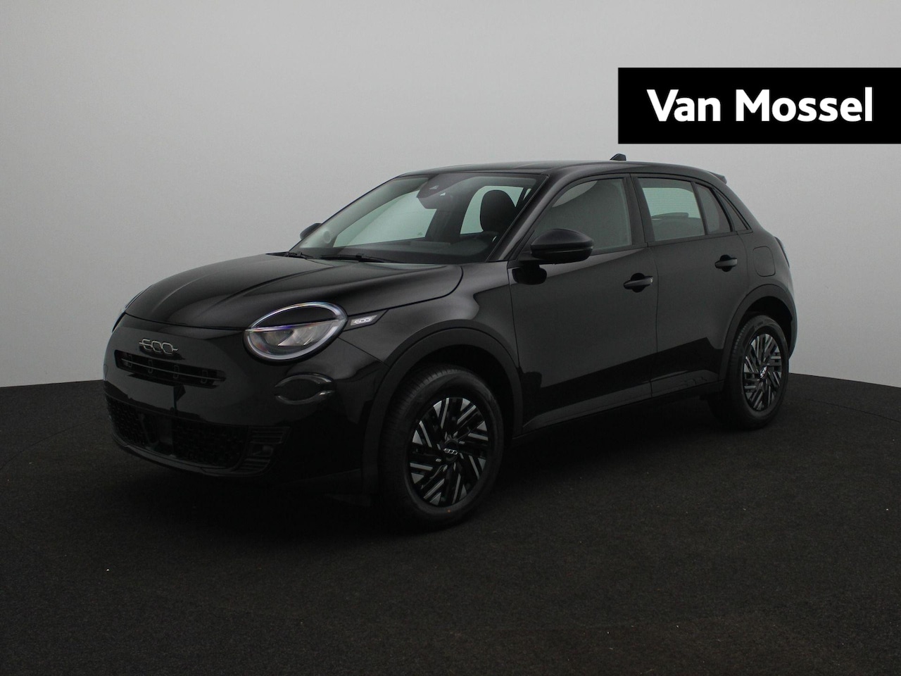 Fiat 600 - 1.2 Hybrid Urban | Apple & Android Carplay | Parkeersensoren | Led Verlichting| - AutoWereld.nl