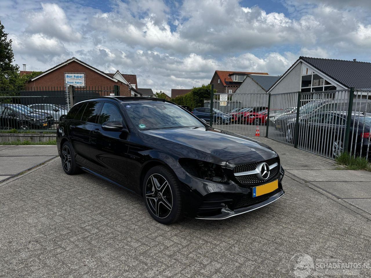 Mercedes-Benz C-klasse - 300e AMG - PANORAMA DAK!!! Diefstal schade ! - AutoWereld.nl