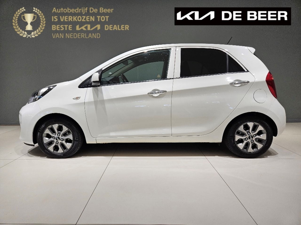 Kia Picanto - 1.0 CVVT 66 PK 5D ComfortPlusLine Navigator - AutoWereld.nl