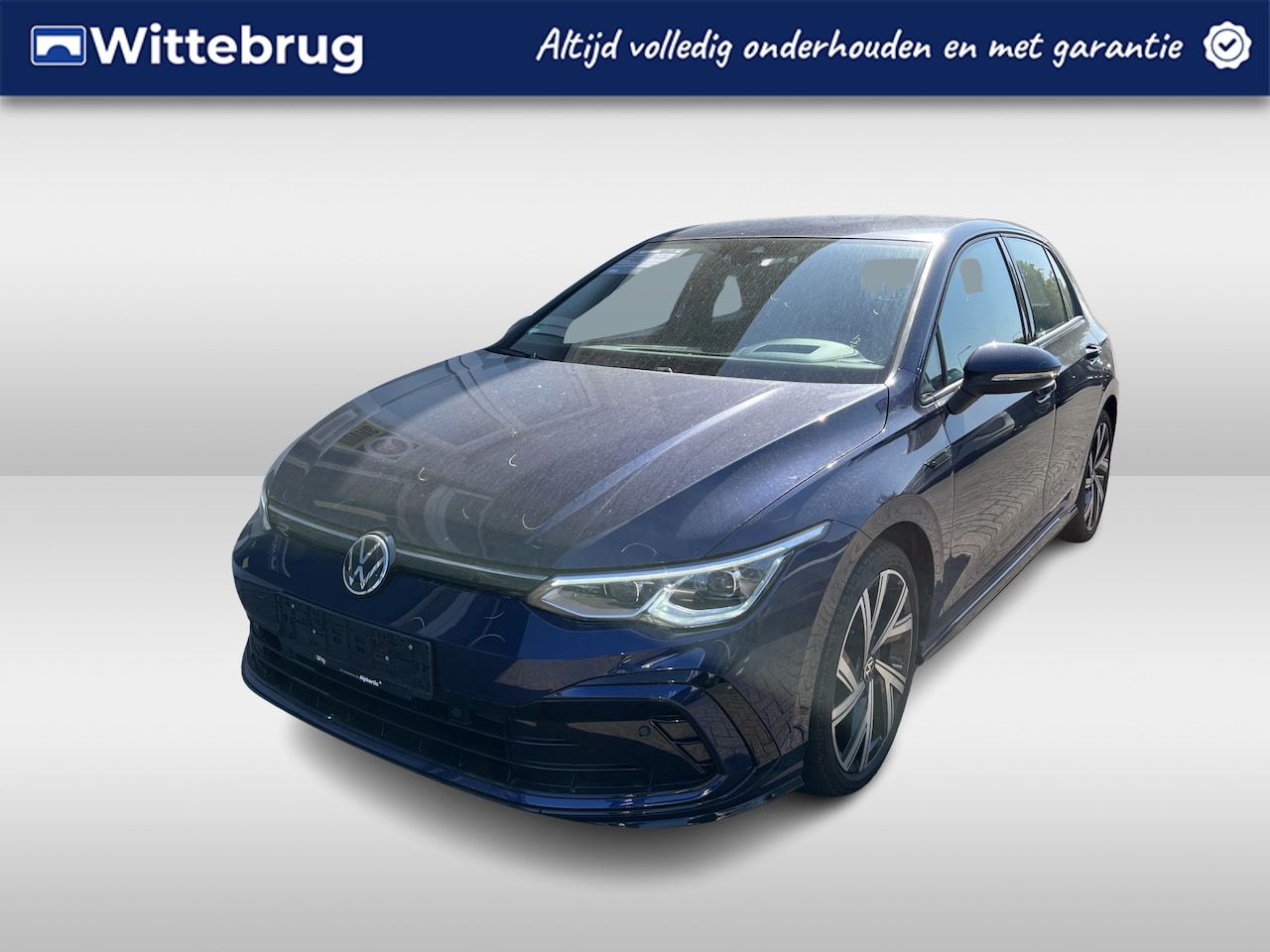 Volkswagen Golf - 1.5 eTSI R-Line / AUTOMAAT/ 2X R-LINE/ ADAPT. CRUISE/ HEAD-UP DISPLAY/ 18" LMV/ DIGITAL DA - AutoWereld.nl