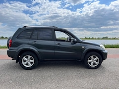 Toyota RAV4 - 1.8-16V 2005 Apk t/m 02-2026 2 sleutels + boekjes