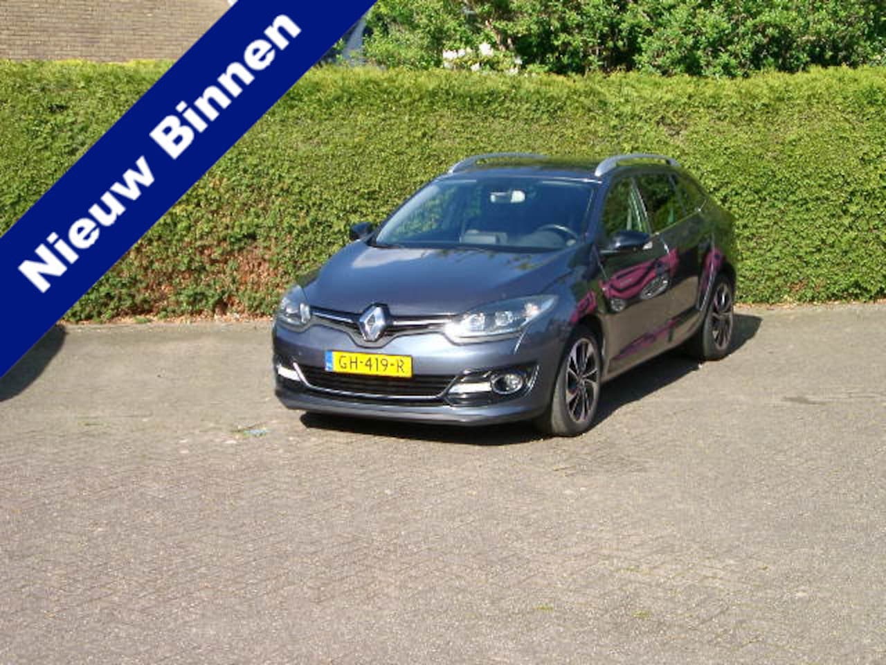 Renault Mégane Estate - 1.5 dCi Bose Airco, cruise control, navigatie, NL auto met nap, winterbanden op l.m.v. - AutoWereld.nl