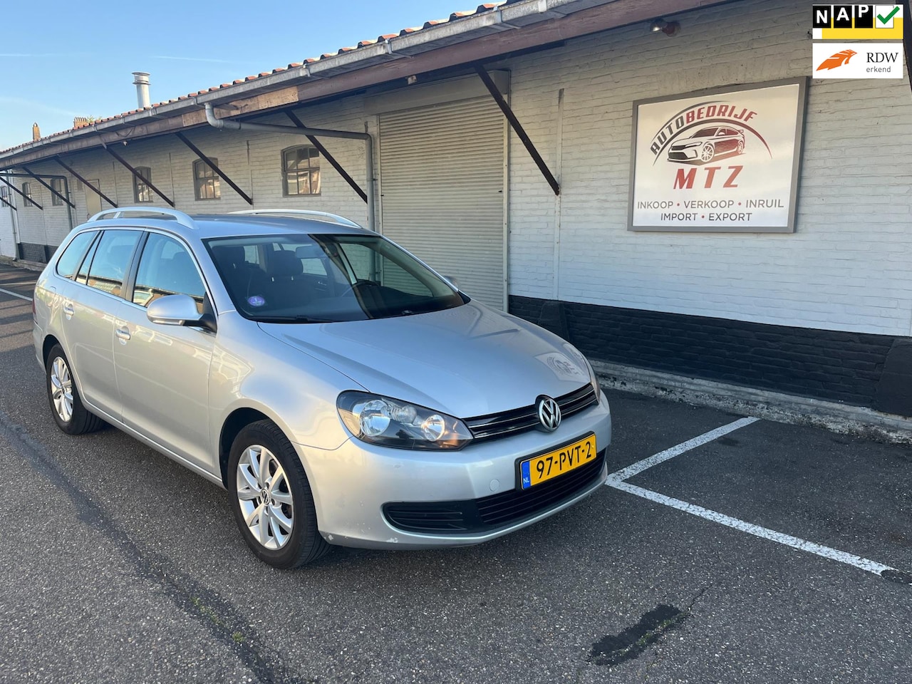 Volkswagen Golf Variant - 1.2 TSI Comfortline BlueMotion DEALER OH/ NIEUWE APK/ 1e EIG. - AutoWereld.nl