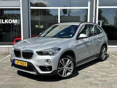 BMW X1 - xDrive20i High Executive 1e eigenaar, Dealer onderhd
