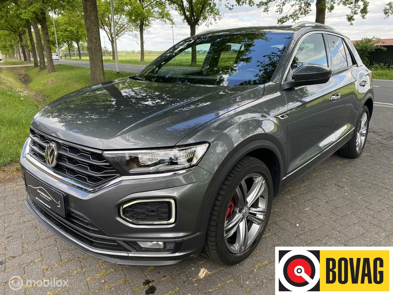 Volkswagen T-Roc - 1.5 TSI Sport R Line.Camera Trekhaak - AutoWereld.nl