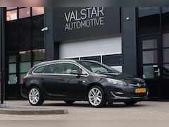 Opel Astra Sports Tourer - 1.4 Turbo Cosmo | Trekhaak | Camera | keurige auto