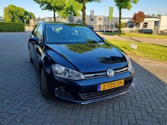 Volkswagen Golf - 1.6 TDI Comfortline BlueMotion