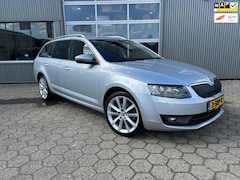 Skoda Octavia Combi - 1.4 TSI Greentech Elegance Businessline
