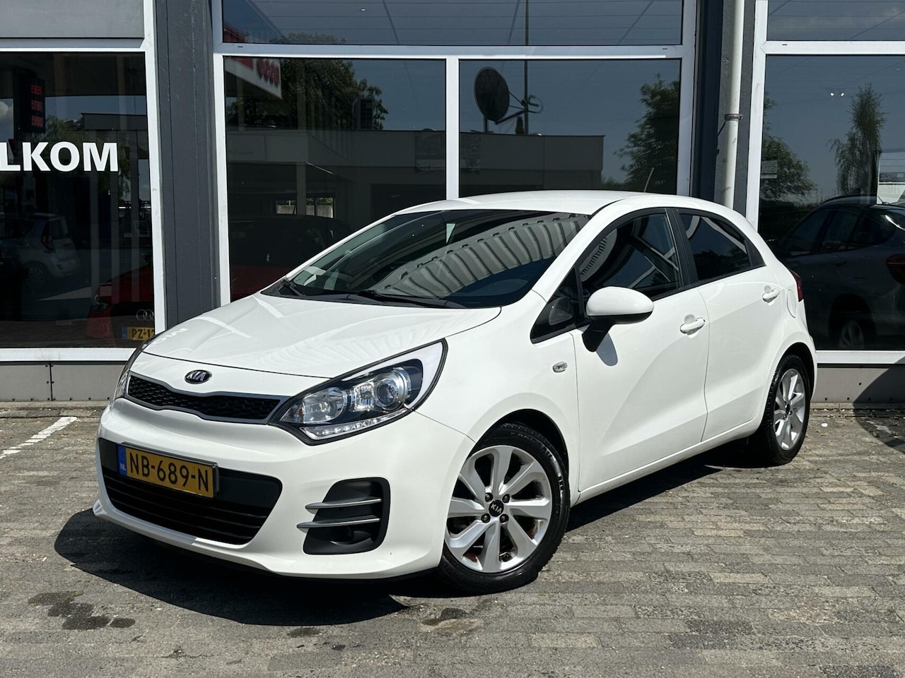 Kia Rio - 1.4 CVVT DynamicLine|Navi|Camera|Cruise|Dealer ondh. - AutoWereld.nl