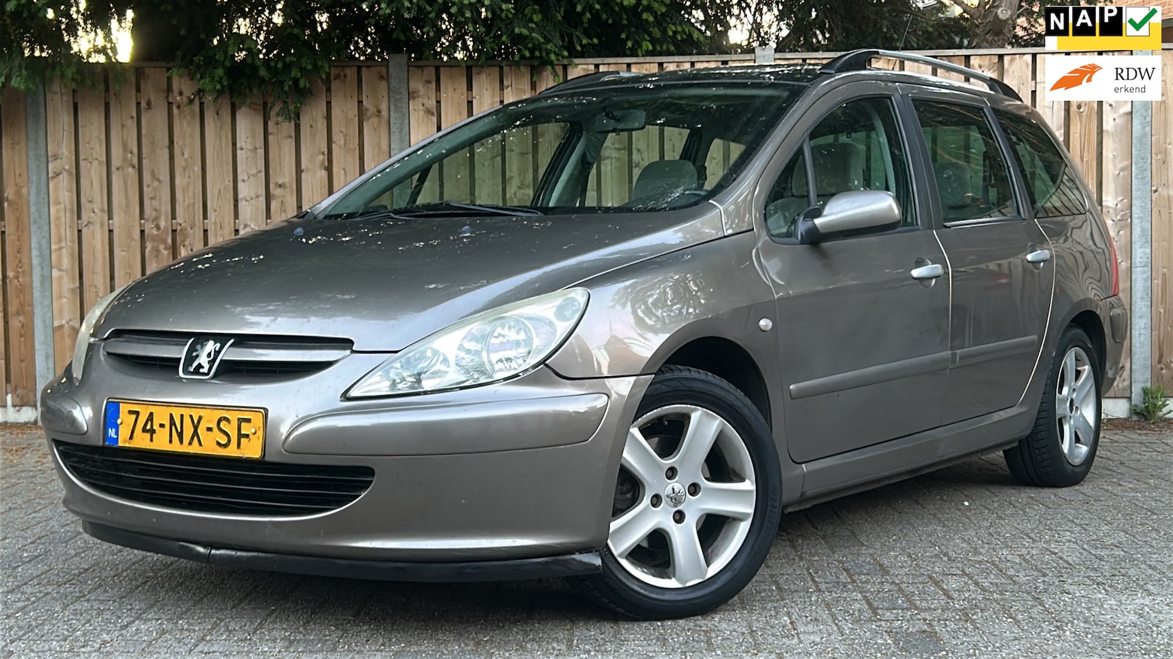 Peugeot 307 SW - 2.0-16V Pack 2.0 16V Pack - AutoWereld.nl