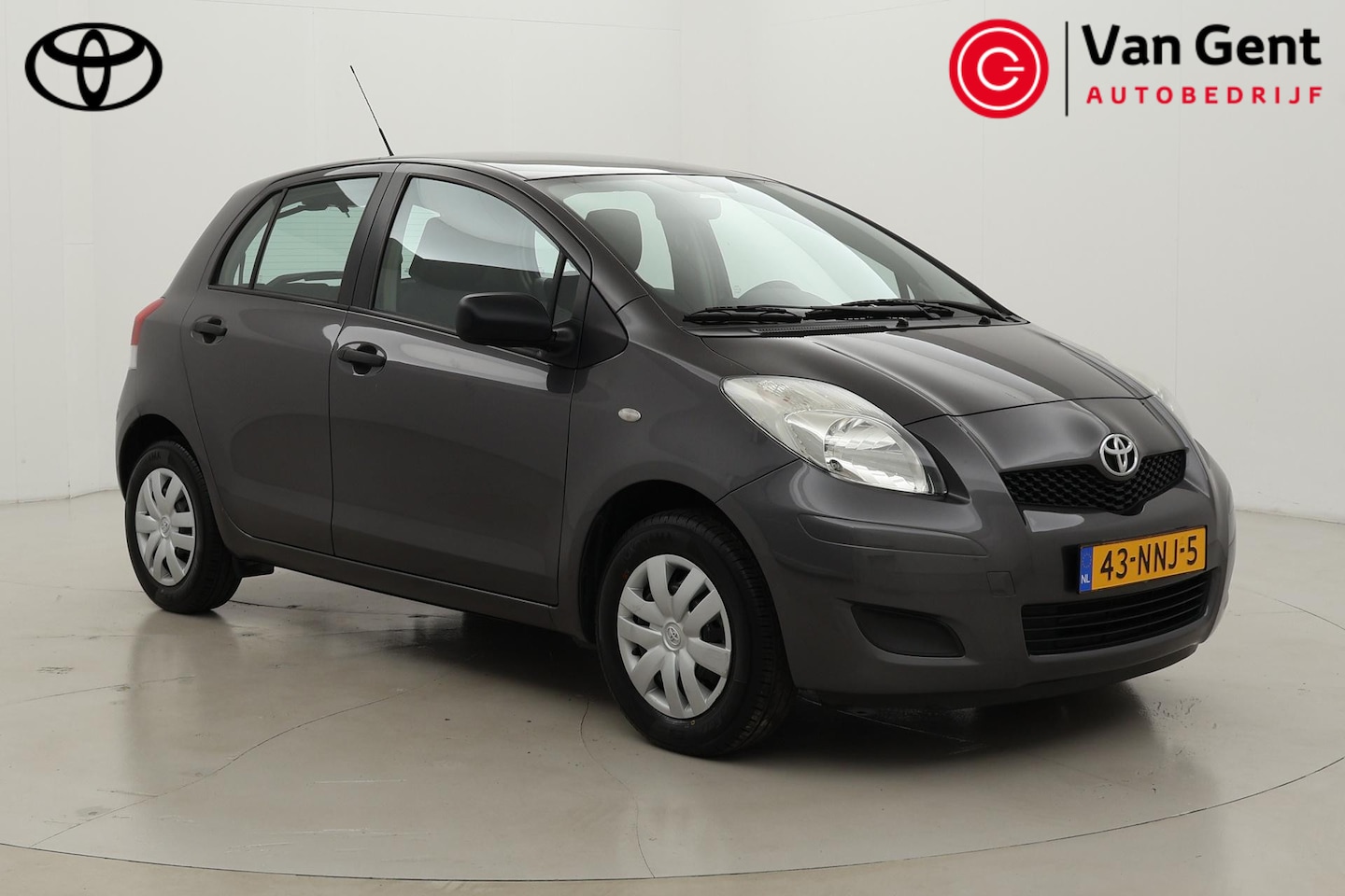 Toyota Yaris - 1.0 VVTi Acces | Origineel NL | Volledig dealer onderhouden | Trekhaak | Airco | 5-deurs - AutoWereld.nl