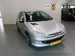 Peugeot 206 - 1.4 5D Air-line (Goed onderhouden&trekhaak)