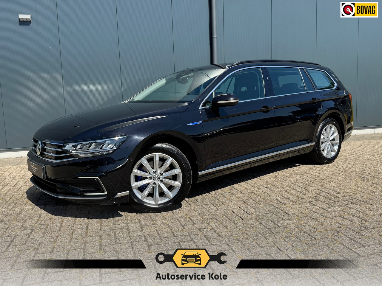 Volkswagen Passat Variant - 1.4 TSI PHEV GTE Business * Side ass. * Trekhaak * Elekr. bed. achterklep * Camera * - AutoWereld.nl
