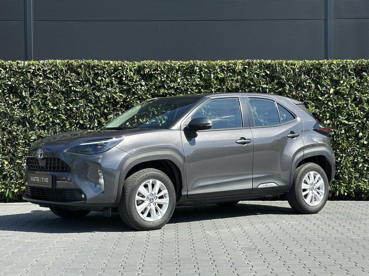 Toyota Yaris Cross - 1.5 Hybrid Comfort 1.5 Hybrid COMFORT, BTW AUTO, CRUISE, NAVI, ECC-AIRCO, ACHTERUITRIJCAMERA, LICHTMETAAL 16" - AutoWereld.nl